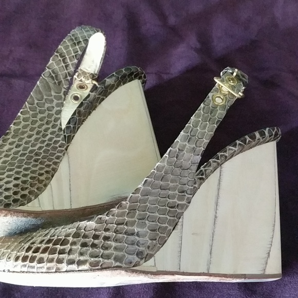 Shoes - Picture 2 of 2